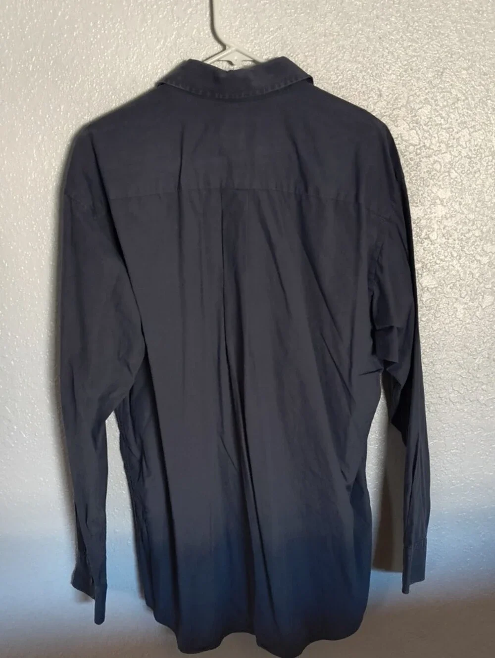 Banana Republic Men's Dark Gray Long-Sleeve Dress Shirt, Large